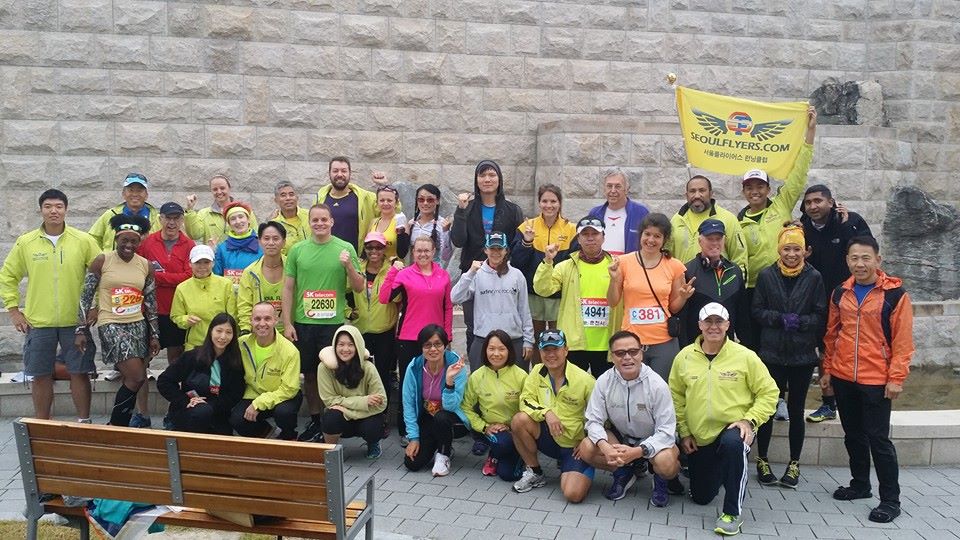 Group picture before the Marathon